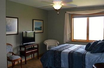 Springdale Inn Mount Horeb Экстерьер фото